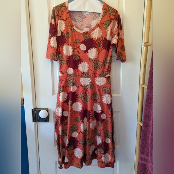 LuLaRoe Medium Nicole dress, fall floral print - Picture 6 of 6